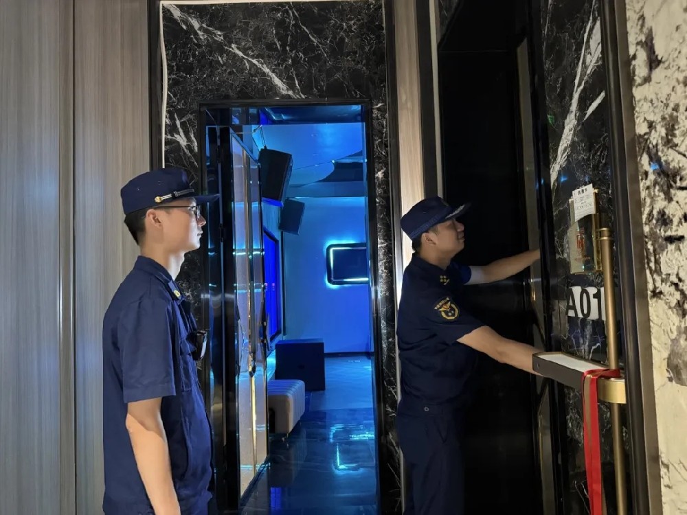 防火门造假！两人被判刑并罚款14万